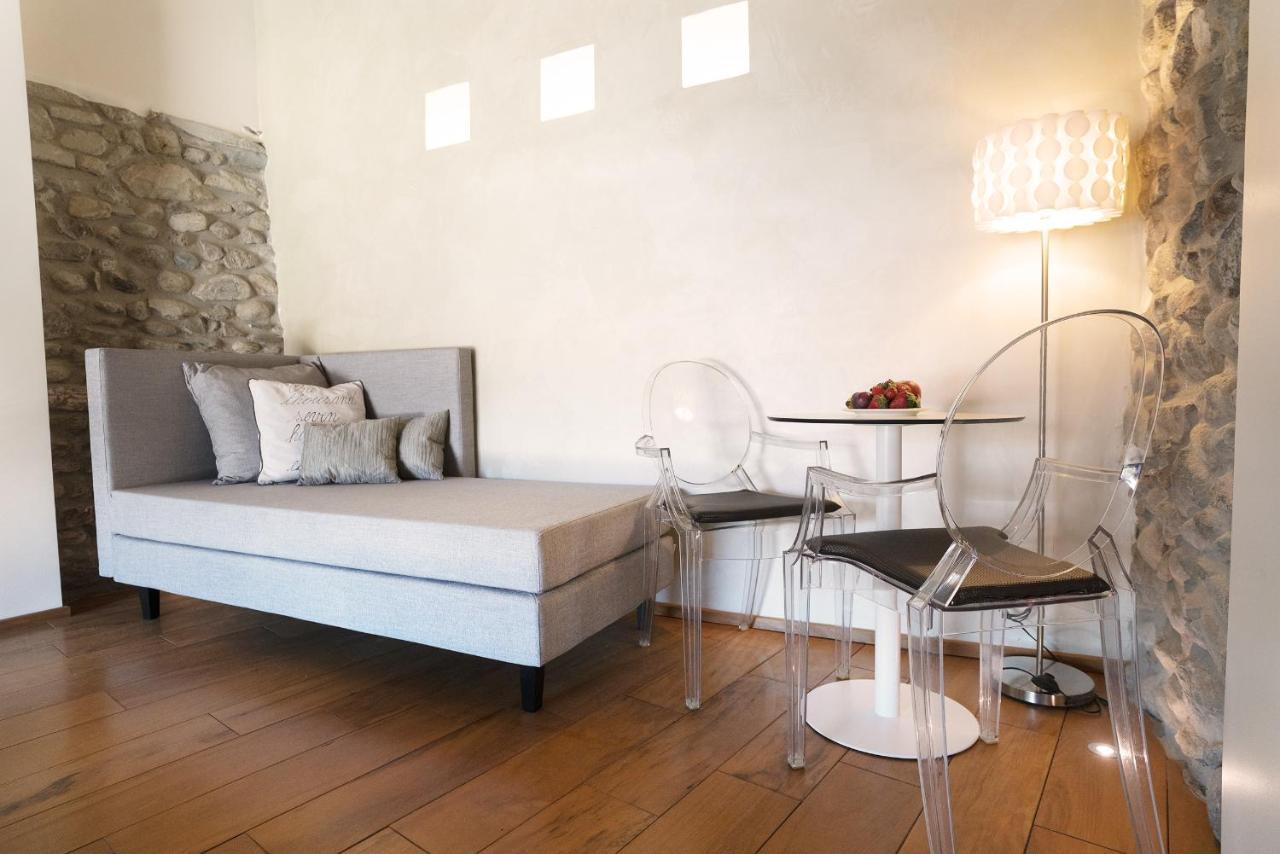 Il Borgo - 1711 Luxury Guest House Arlate Exterior photo