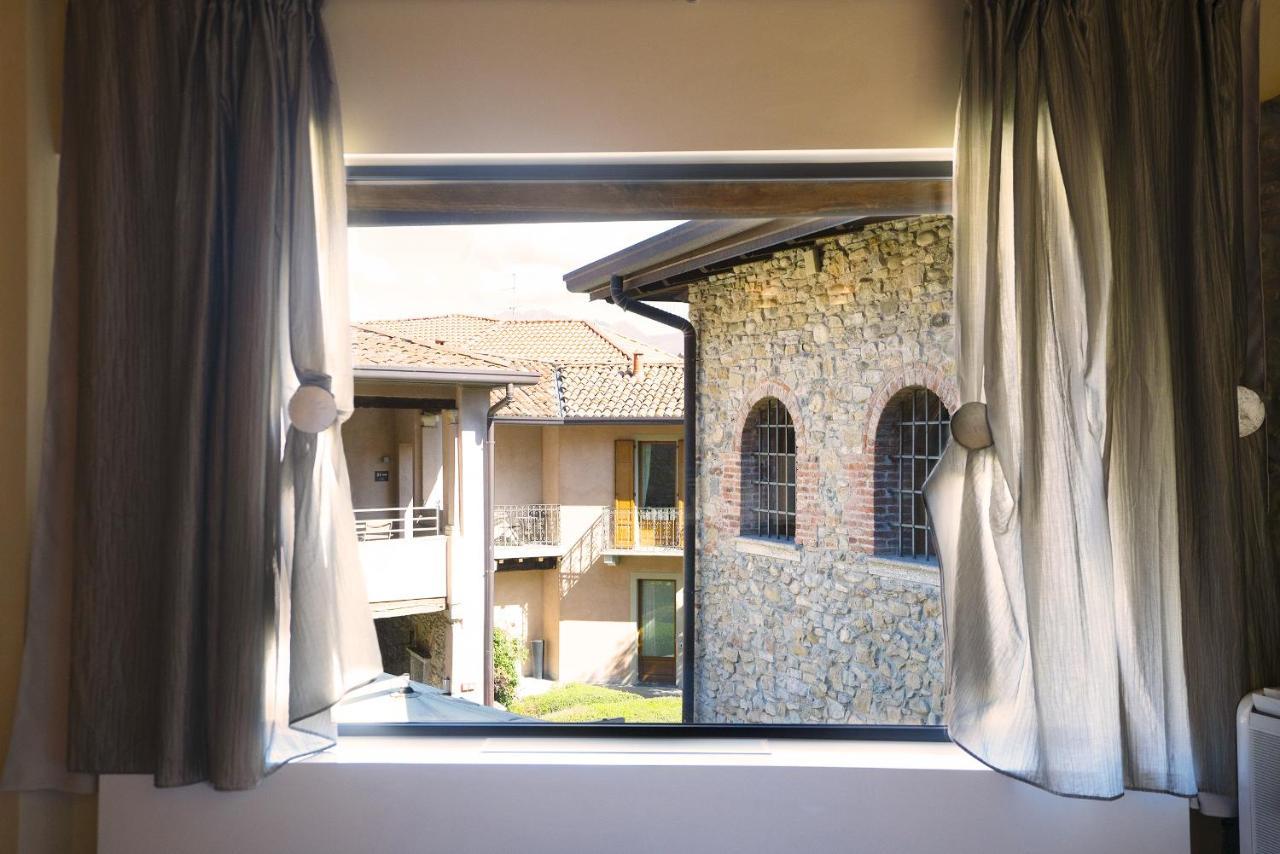 Il Borgo - 1711 Luxury Guest House Arlate Exterior photo